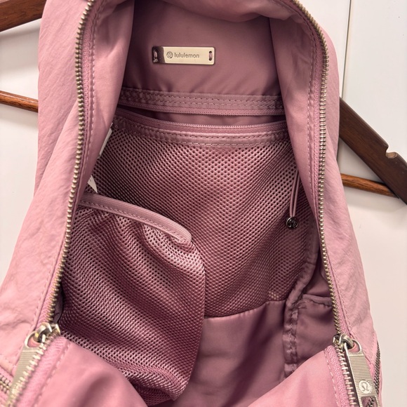 Lululemon Mini Backpack Purplish Pink Multipocket - Picture 8 of 11